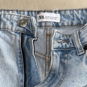 Zara Distressed Jeans